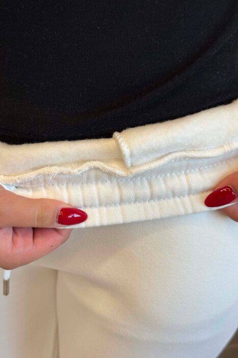 ONE COLOR FLUFFY WOMAN SWEATPANTS WHITE-E BARDHE - 6