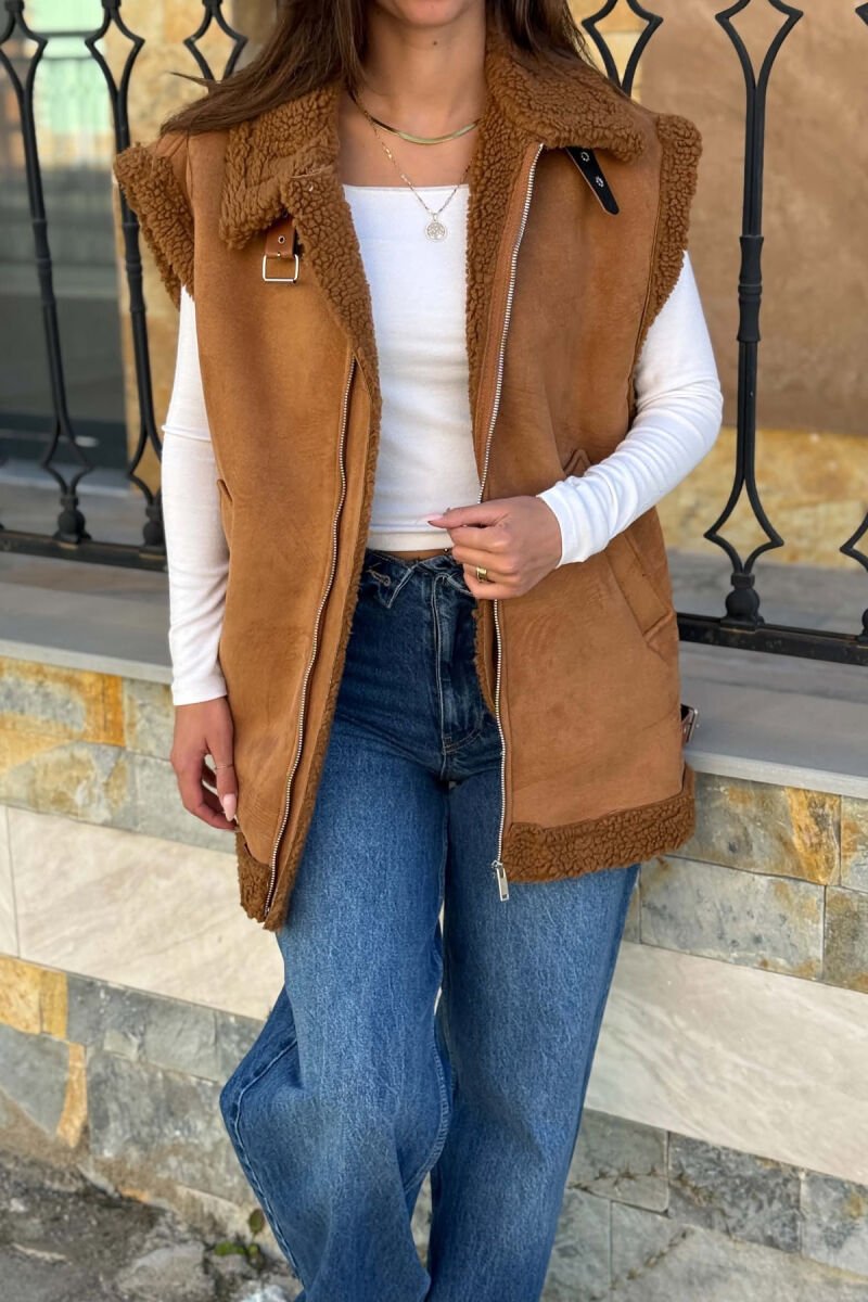 ONE COLOR FLUFFY WOMAN VEST BROWN/KAFE - 2