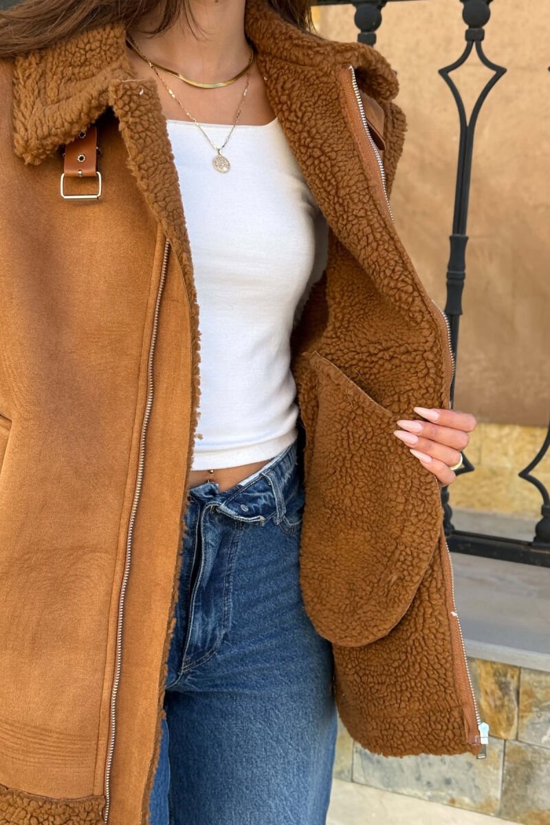 ONE COLOR FLUFFY WOMAN VEST BROWN/KAFE - 3