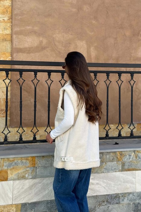 ONE COLOR FLUFFY WOMAN VEST CREAM/KREM - 2