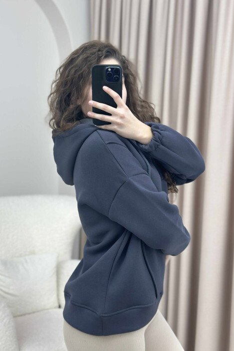 ONE COLOR FLUFFY WOMEN HOODIE DARK GREY/GEE - 3