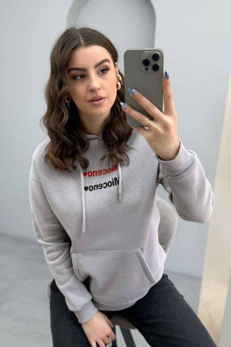 ONE COLOR FLUFFY FRONT WRITTINGS WOMEN HOODIE GREY/GRI - 3
