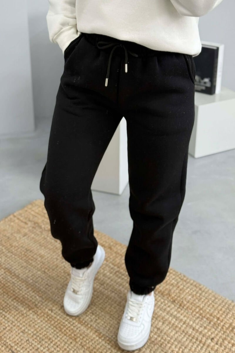 ONE COLOR FLUFFY WOMEN JOGGERS BLACK/ E ZEZE - 5