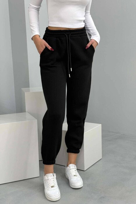 ONE COLOR FLUFFY WOMEN JOGGERS BLACK/ E ZEZE - KLAUDIO FASHION