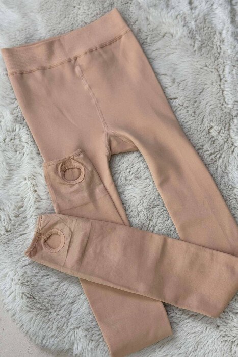 STRECE ME PUSH PËR FEMRA NË NGJYRËN BEZHË - KLAUDIO FASHION