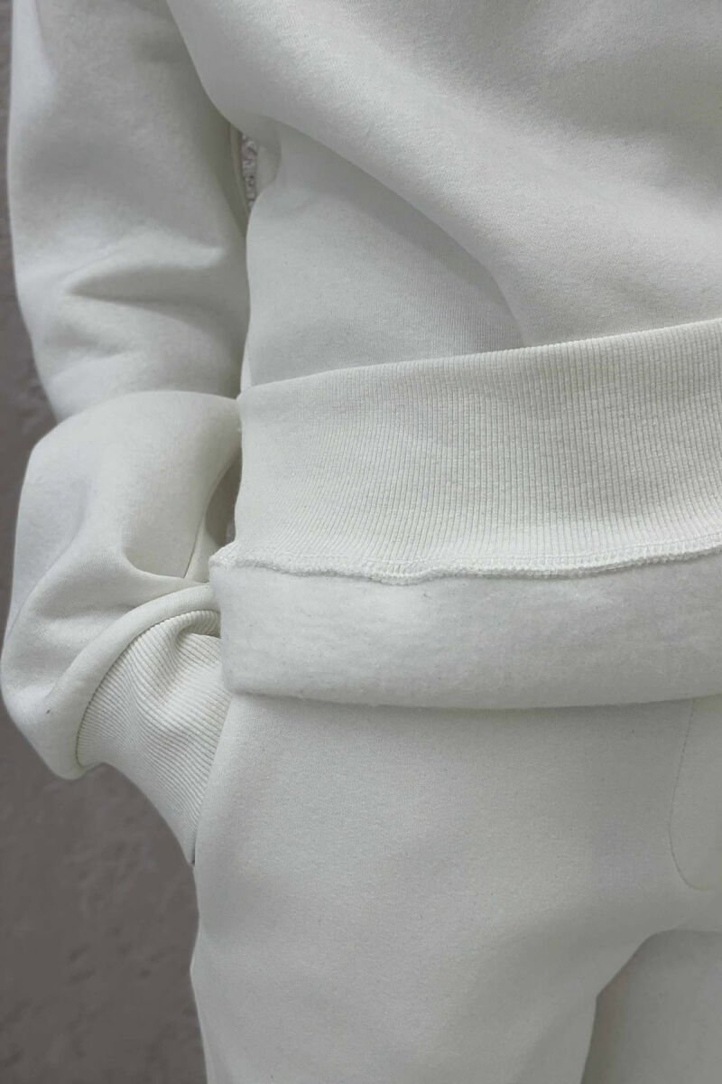 ONE COLOR FLUFFY ZIPPER NECK SWEATSHIRT+JOGGERS WOMEN SET WHITE-E BARDHE - 5