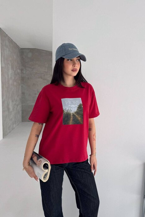 ONE COLOR FRONT IMAGE WOMAN T-SHIRT RED/E KUQE - KLAUDIO FASHION