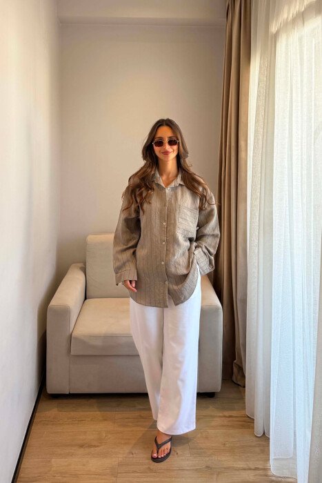 ONE COLOR FRONT POCKET WOMAN SHIRT LIGHT BROWN/KAZB - KLAUDIO FASHION