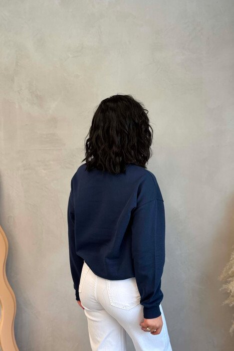 ONE COLOR FRONT PRINTED WOMEN SWEATSHIRT DARK BLUE/BEE - 3