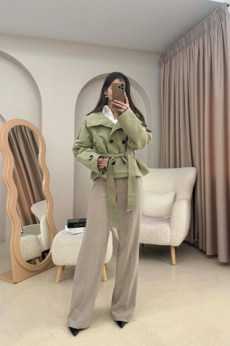 ONE COLOR FUNNEL-NECK SHORT WOMEN JACKET OLIVE/ULLI - KLAUDIO FASHION