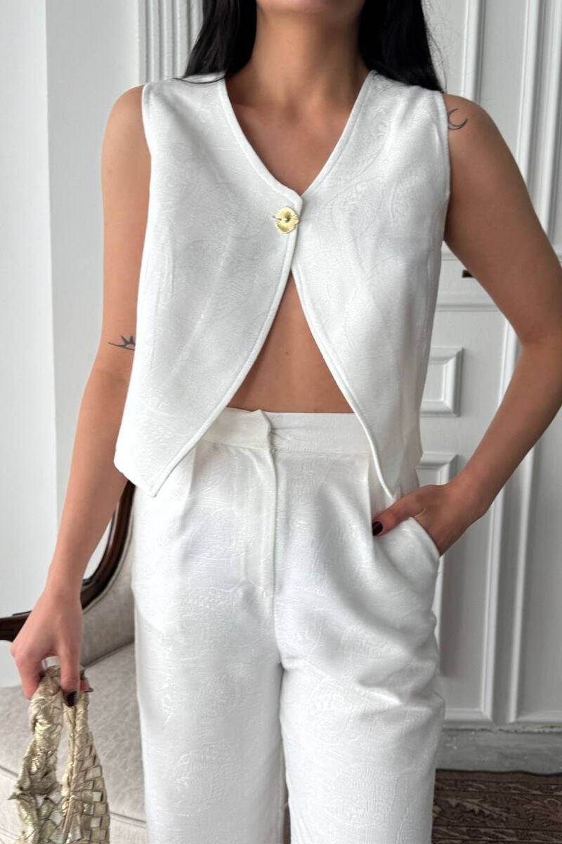ONE COLOR GOLD BUTTON VEST + TROUSERS WOMAN SET WHITE-E BARDHE - 4