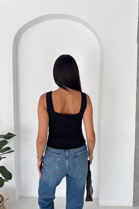 ONE COLOR GOLD DETAILS WOMEN TANK TOP BLACK/ E ZEZE - 2