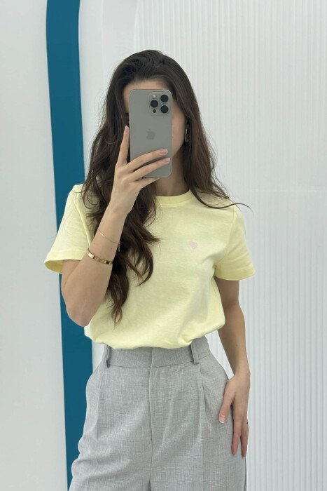 ONE COLOR HEART LOGO SIMPLE WOMEN T-SHIRT YELLOW/E VERDHE - 1