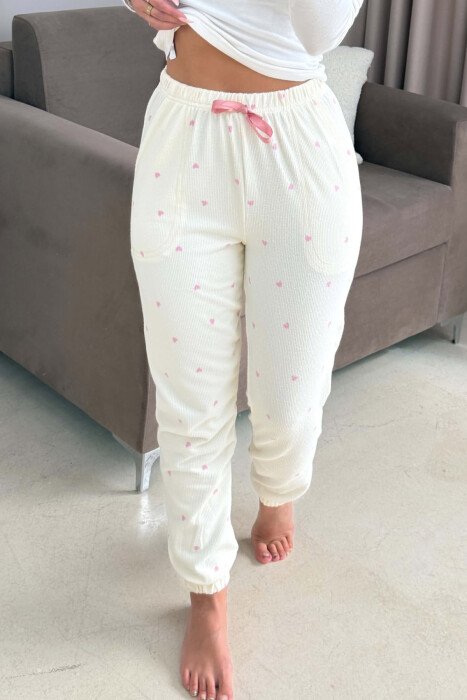 ONE COLOR HEARTS DESIGN WOMAN JOGGERS CREAM/KREM - 3