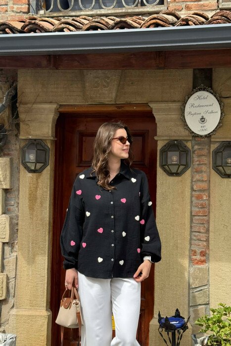 ONE COLOR HEARTS DESIGN WOMAN SHIRT BLACK/ E ZEZE - KLAUDIO FASHION