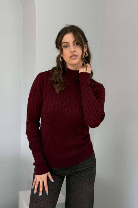 GOLF NJË NGJYRËSH PËR FEMRA NË NGJYRËN VISHNJË - KLAUDIO FASHION