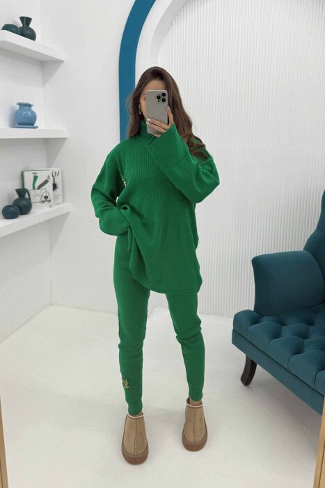 SET AKRELIK PËR FEMRA NË NGJYRËN JESHILE 
