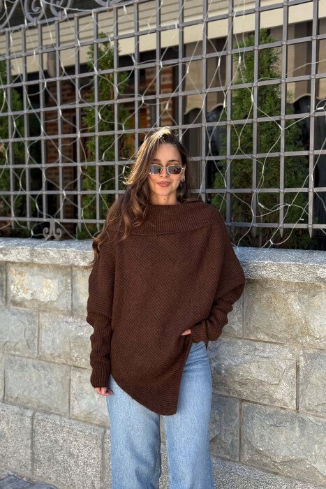 ONE COLOR HIGH NECK WOMAN SWEATER BROWN/KAFE - 1