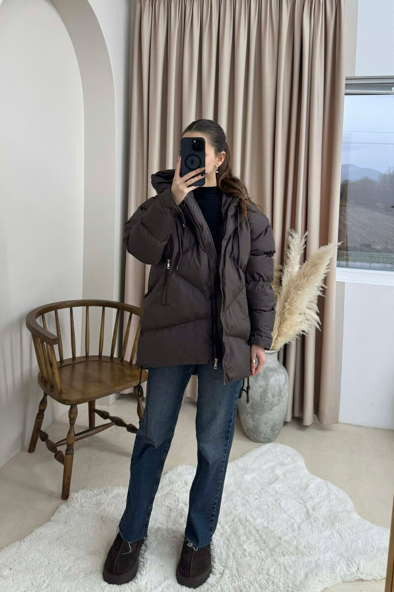 ONE COLOR HOODED LACE DETAIL PUFFER WOMAN JACKET DARK BROWN/KAE - 1