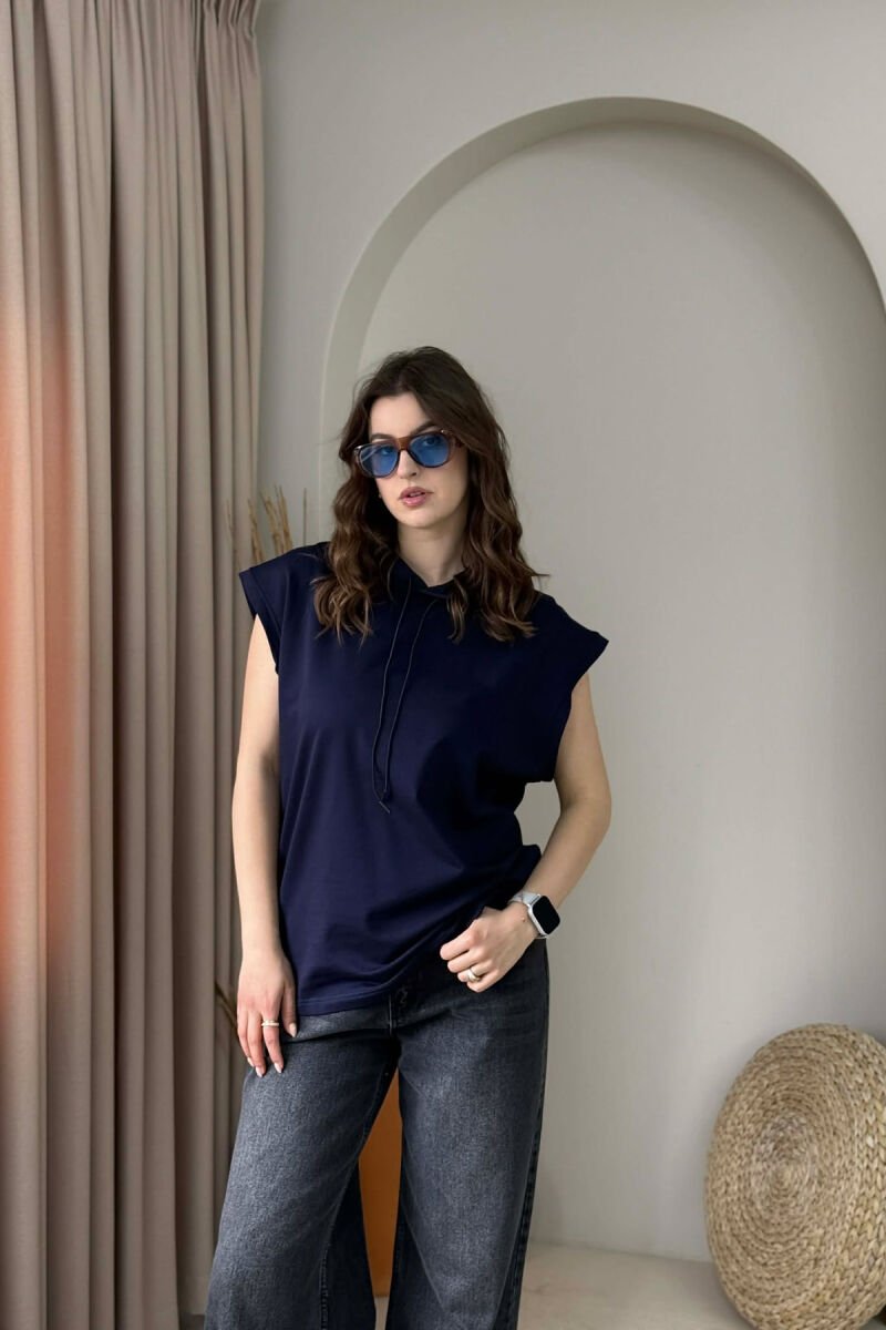 ONE COLOR HOODED WOMAN TANK TOP + 6 PAIR SOCKS DARK BLUE/BEE - 1