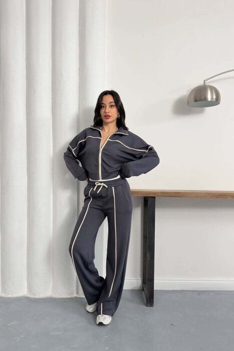 ONE COLOR JACKET + SWEATPANTS WOMAN SET GREY/GRI - KLAUDIO FASHION