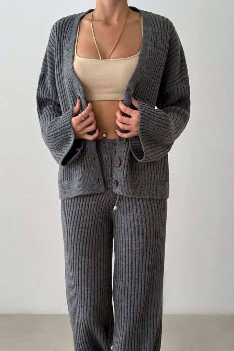 ONE COLOR KNITTED CARDIGAN+TROUSERS WOMEN SET GREY/GRI - KLAUDIO FASHION