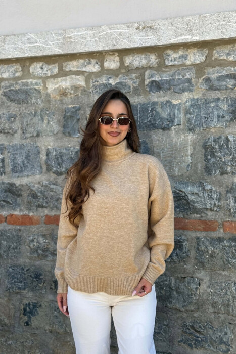 ONE COLOR KNITTED HIGH NECK WOMAN SWEATER BEIGE/BEZHE - KLAUDIO FASHION