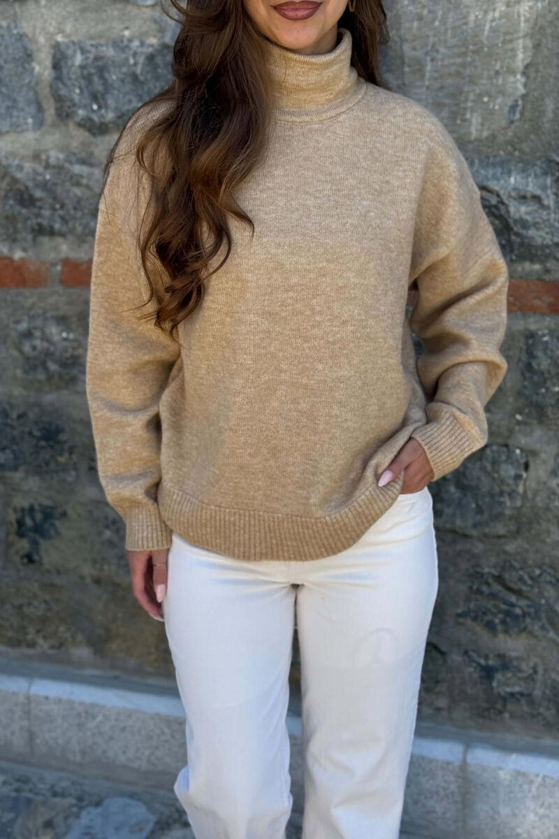 ONE COLOR KNITTED HIGH NECK WOMAN SWEATER BEIGE/BEZHE - 3