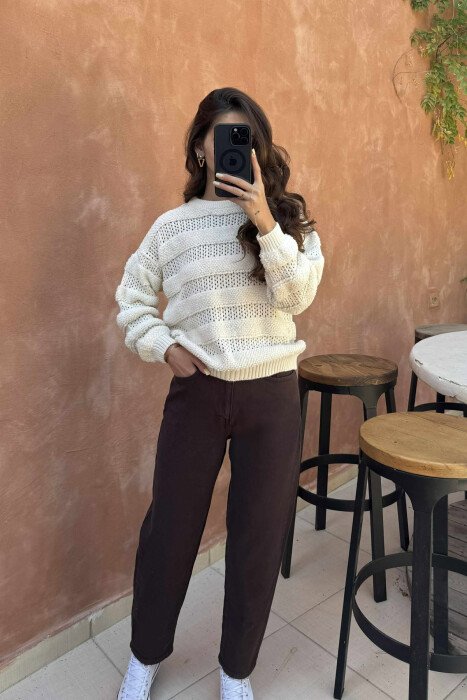 ONE COLOR KNITTED ROUND NECK WOMEN SWEATER CREAM/KREM - 1