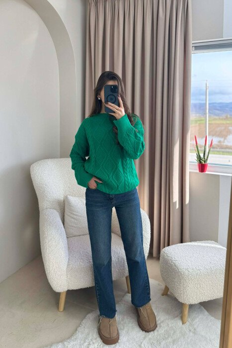 ONE COLOR KNITTED ROUND NECK WOMEN SWEATER GREEN/JESHILE 