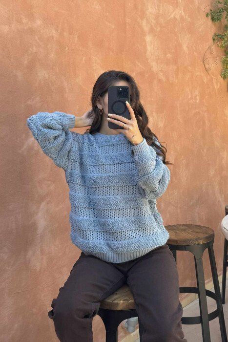 ONE COLOR KNITTED ROUND NECK WOMEN SWEATER LIGHTBLUE/BZ - 2