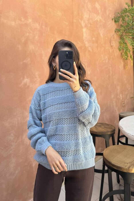 ONE COLOR KNITTED ROUND NECK WOMEN SWEATER LIGHTBLUE/BZ - 3