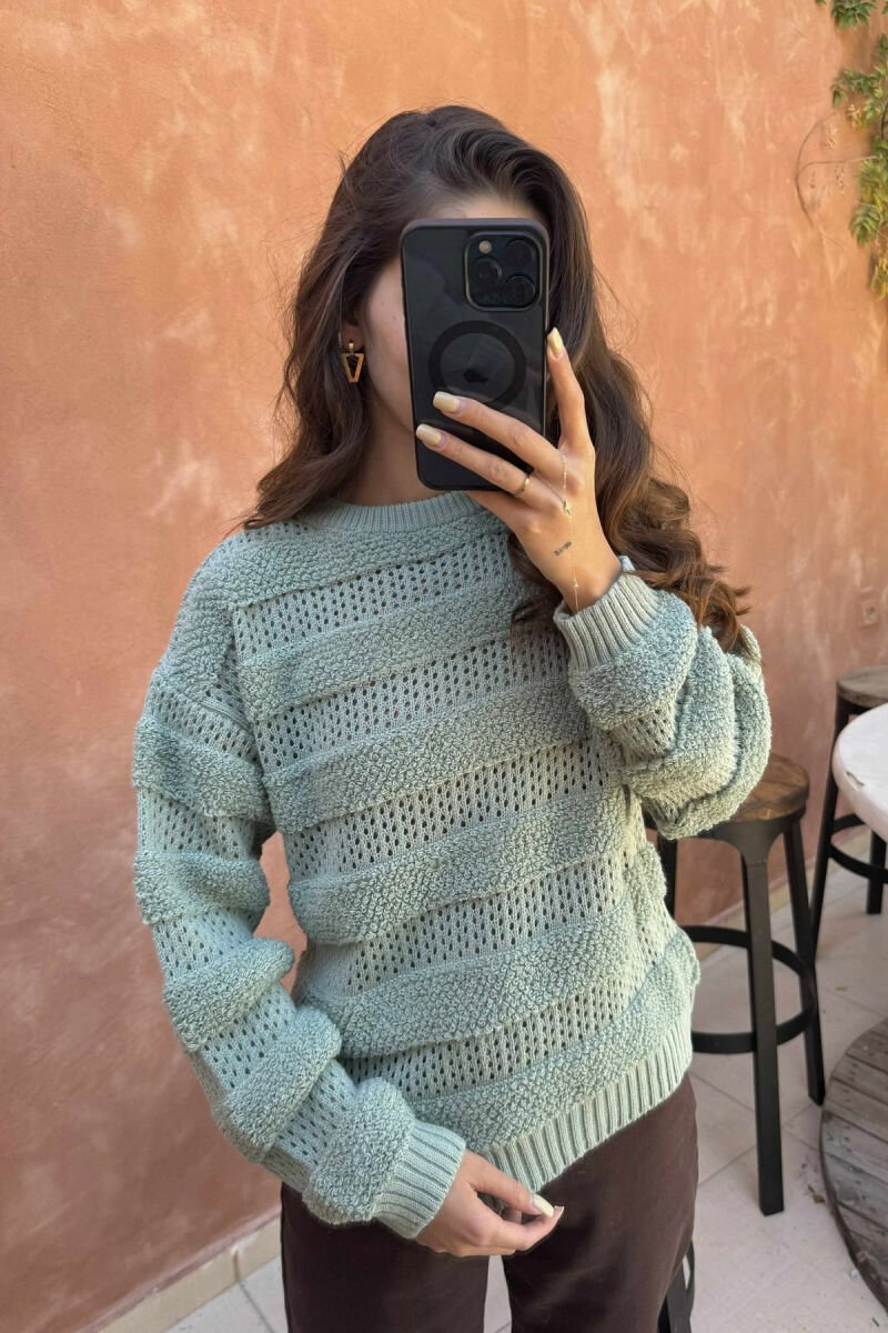 ONE COLOR KNITTED ROUND NECK WOMEN SWEATER MINT/MENTE - 2
