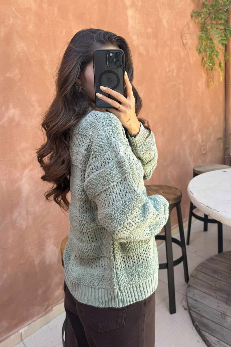 ONE COLOR KNITTED ROUND NECK WOMEN SWEATER MINT/MENTE - 3