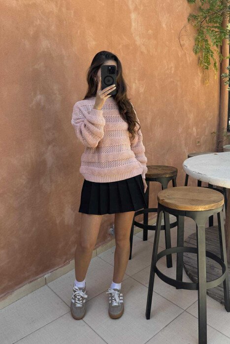 ONE COLOR KNITTED ROUND NECK WOMEN SWEATER POWDER/PUDER - 1