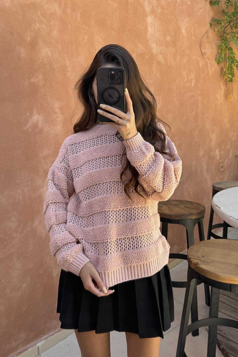 ONE COLOR KNITTED ROUND NECK WOMEN SWEATER POWDER/PUDER - 3