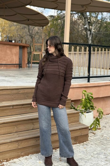ONE COLOR KNITTED WOMEN SWEATER DARK BROWN/KAE - 4