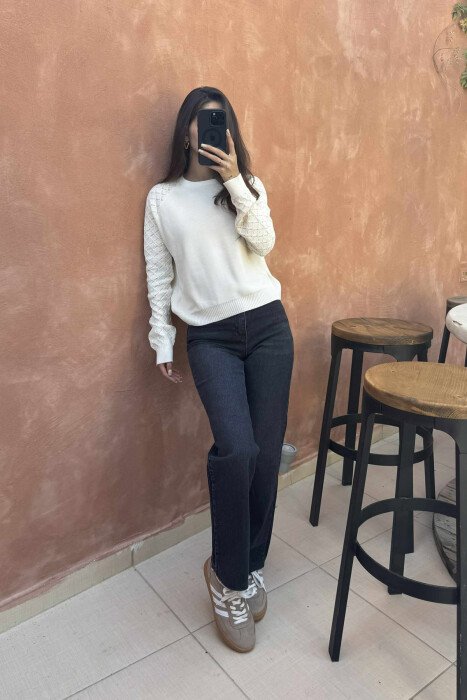ONE COLOR KNITTED WOMEN SWEATER LIGHT BEIGE/BZHZB 