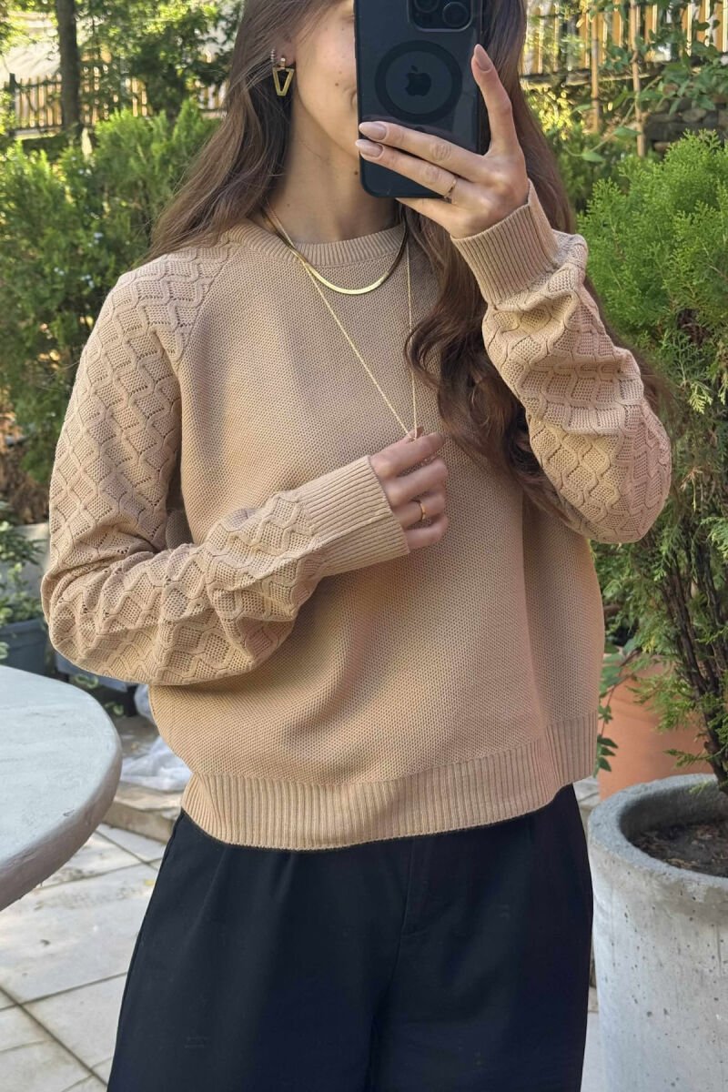 ONE COLOR KNITTED WOMEN SWEATER LIGHT BROWN/KAZB - 2