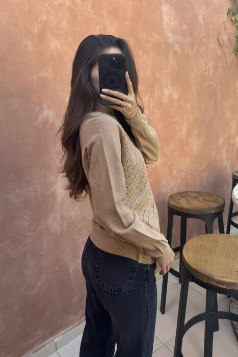ONE COLOR KNITTED WOMEN SWEATER LIGHT BROWN/KAZB - 3