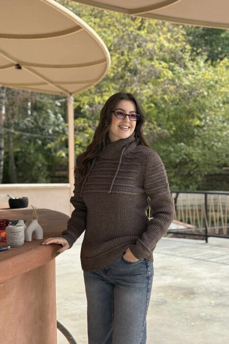 ONE COLOR KNITTED WOMEN SWEATER LIGHT BROWN/KAZB - 1