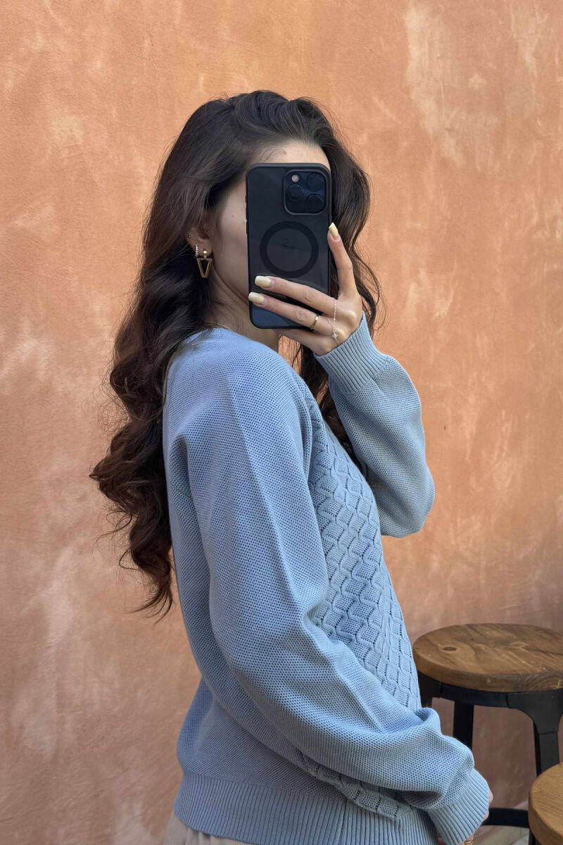 ONE COLOR KNITTED WOMEN SWEATER LIGHTBLUE/BZ - 3