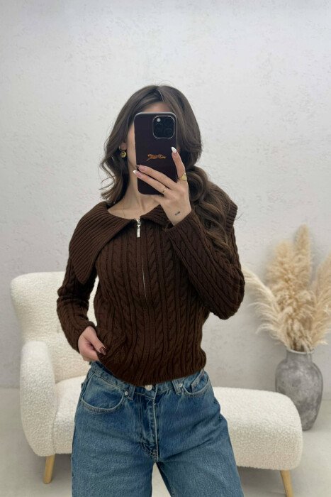ONE COLOR KNITTED ZIPPER WOMEN CARDIGAN BROWN/KAFE - KLAUDIO FASHION