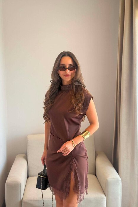 ONE COLOR LACE DETAIL WOMAN DRESS BROWN/KAFE - 3