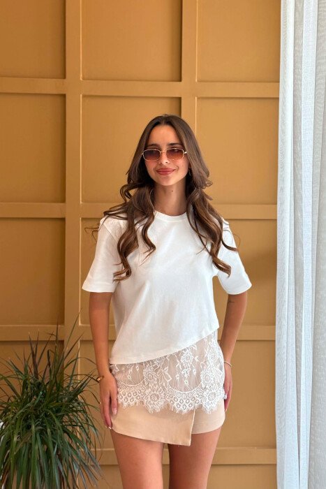 ONE COLOR LACE DETAIL WOMAN T-SHIRT CREAM/KREM - KLAUDIO FASHION