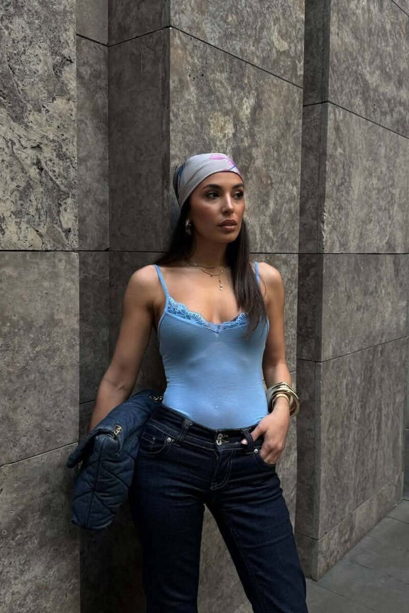 ONE COLOR LACE DETAIL WOMAN TANK TOP LIGHTBLUE/BZ - 2