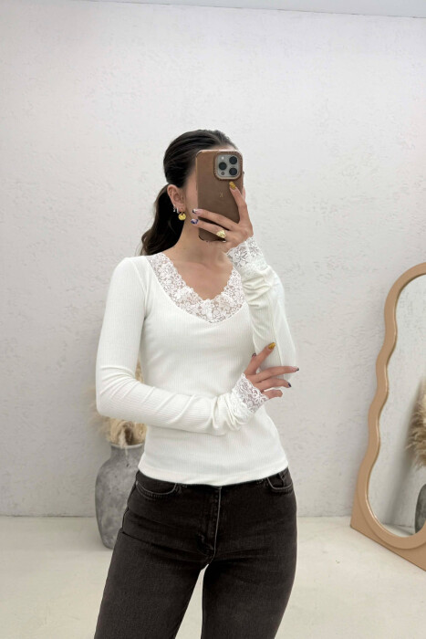 ONE COLOR LACE V-NECK LONG SLEEVE WOMAN SWEATSHIRT CREAM/KREM - KLAUDIO FASHION