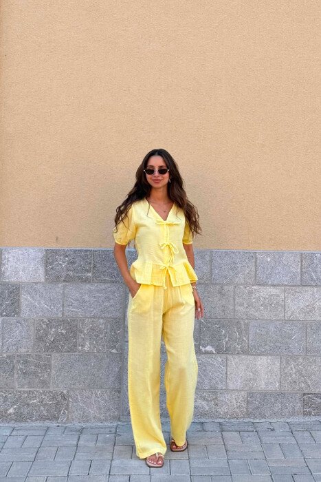 SET NJE NGJYRESH KEMISHE ME LIDHESE + PANTALLONA PER FEMRA NE NGJYRE TE VERDHE - KLAUDIO FASHION