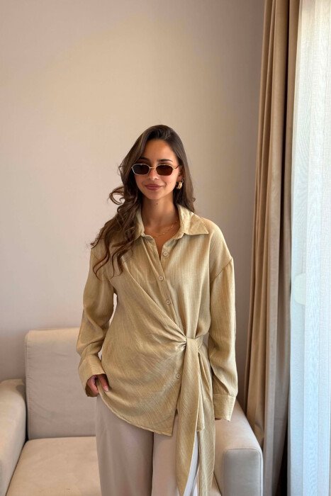 ONE COLOR LACING DETAIL WOMAN SHIRT BEIGE/BEZHE - KLAUDIO FASHION