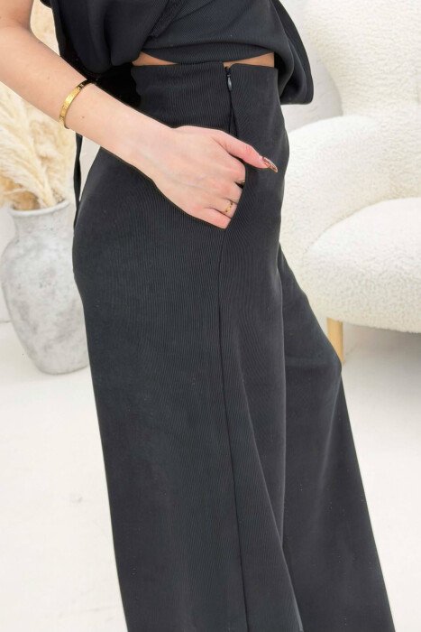 ONE COLOR LACING DETAILS SWEATSHIRT + TROUSERS WOMAN TWO PIECE SET BLACK/ E ZEZE - 2